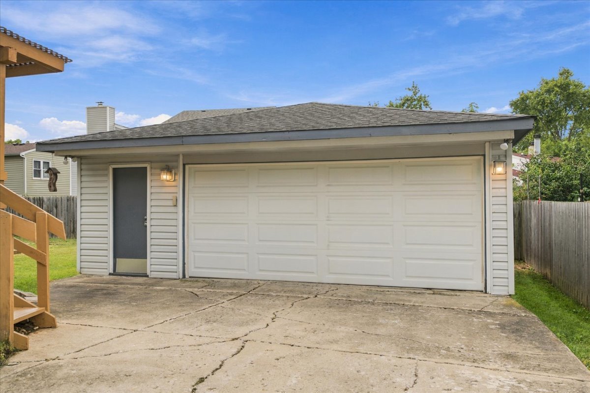 273 Lyons Drive Property Photo 23