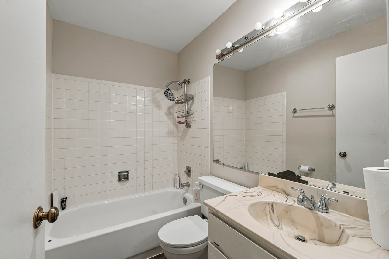 5116 Coventry Lane 5116 Property Photo 12