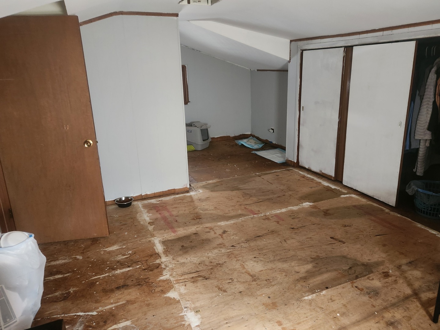 941 N Lombard Avenue Property Photo 8
