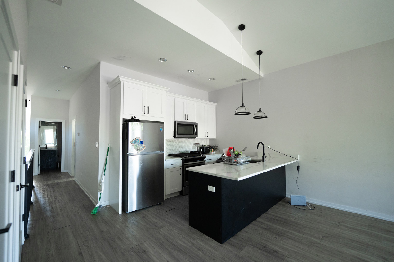 321 S Washtenaw Avenue Property Photo 23