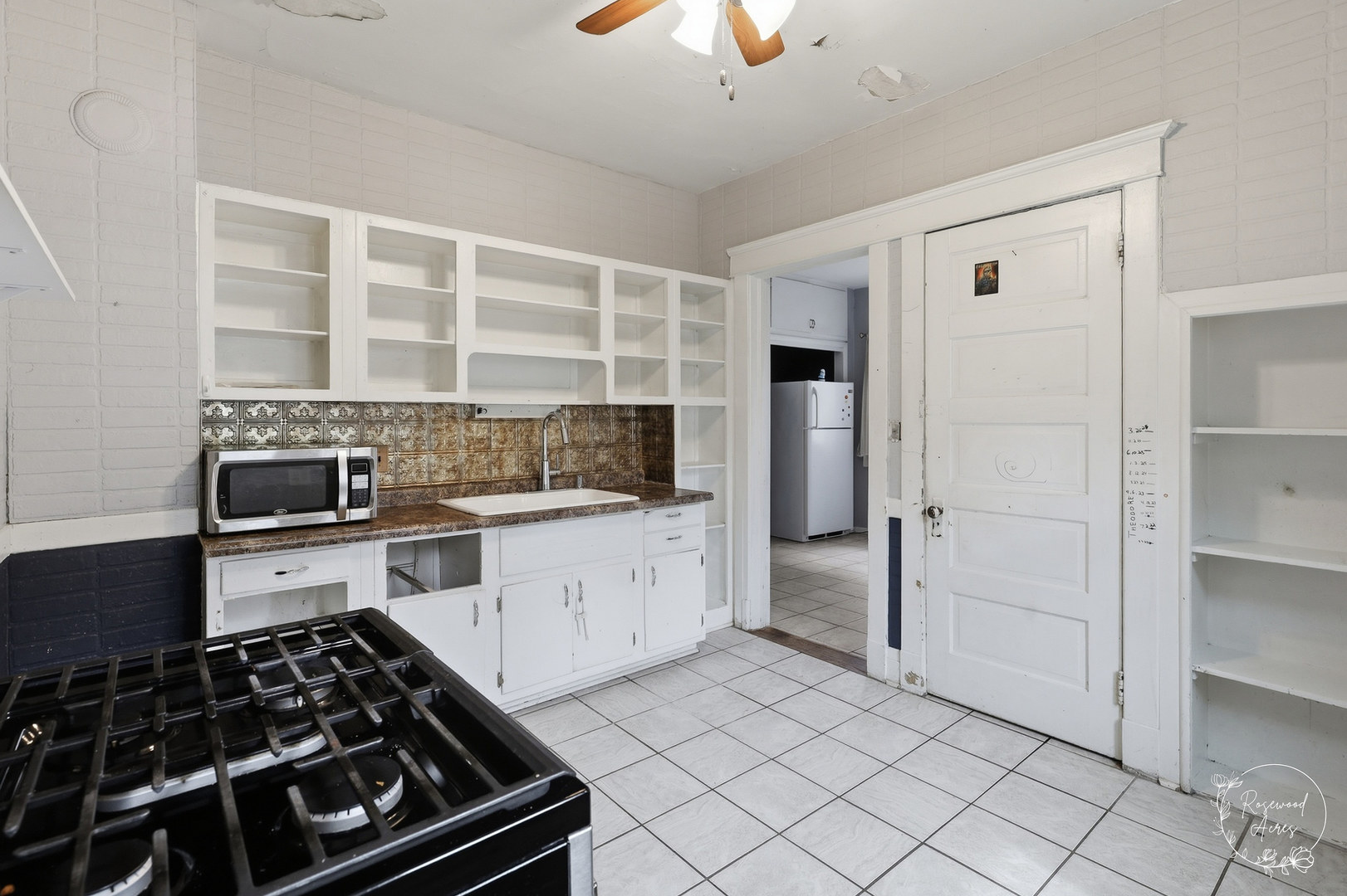 430 S Myrtle Avenue Property Photo 9