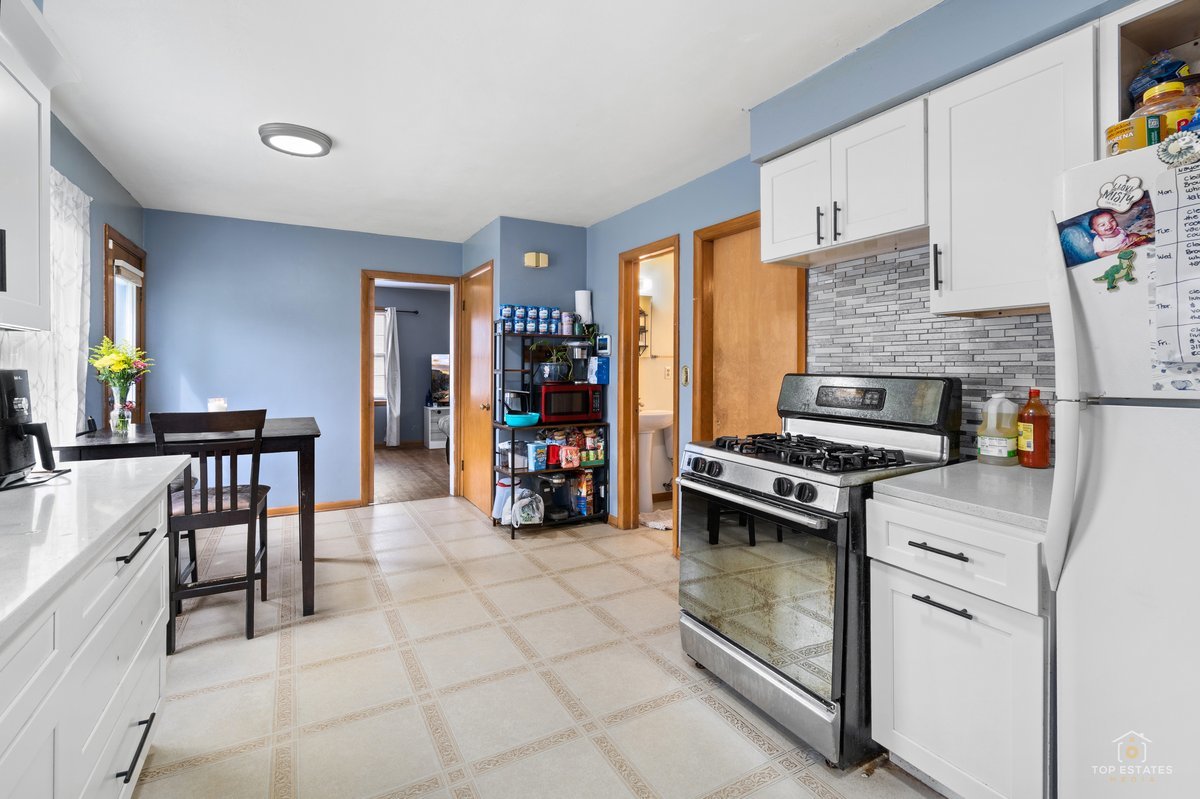 4611 Upland Drive Property Photo 6