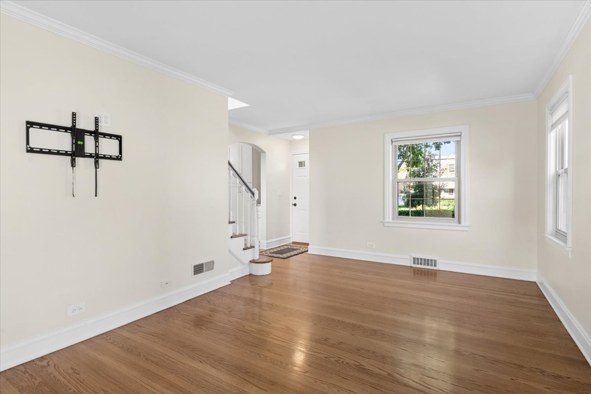 1741 N 76th Court Property Photo 4