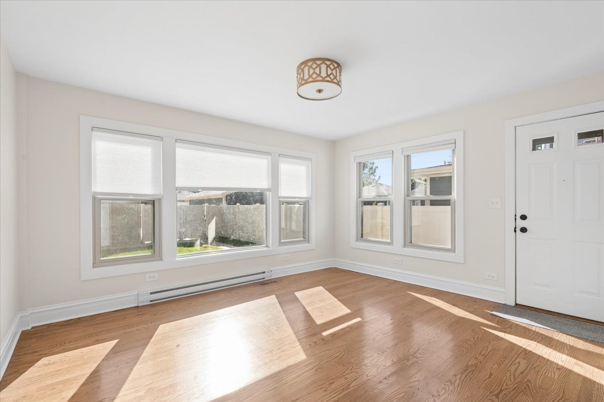1741 N 76th Court Property Photo 10