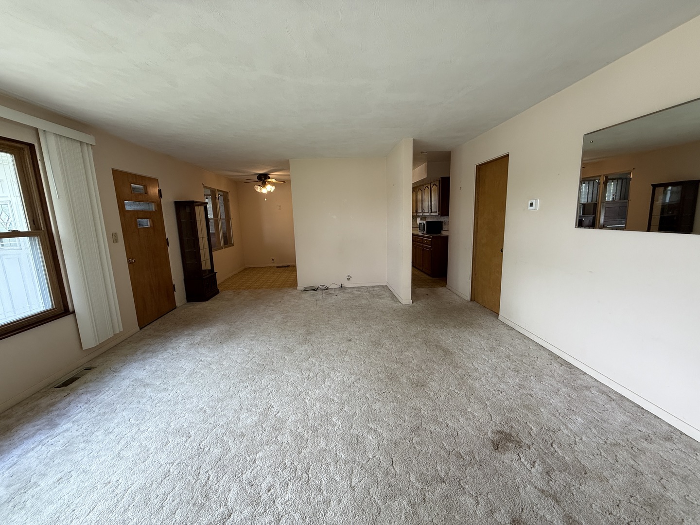 22016 Il-113 Route Property Photo 9
