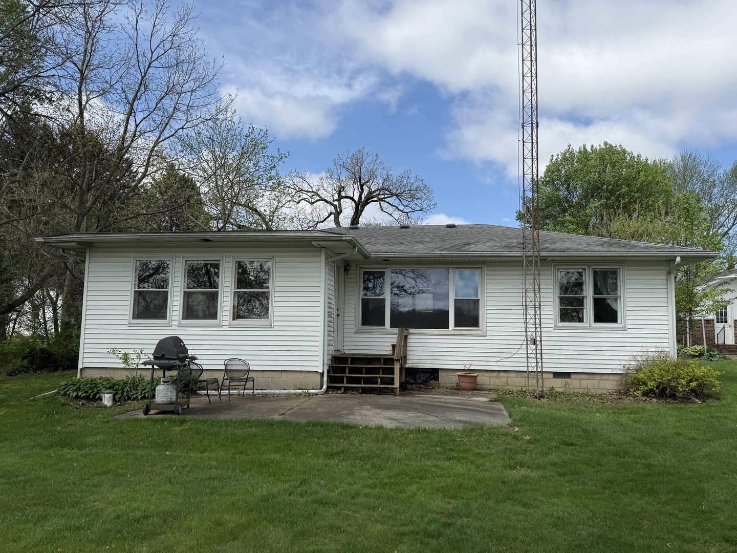 22016 Il-113 Route Property Photo 24