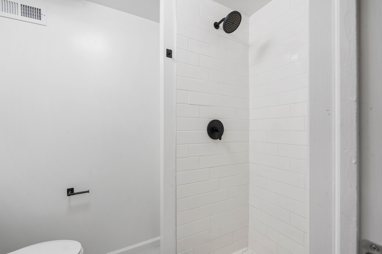 669 White Pine Road Property Photo 24