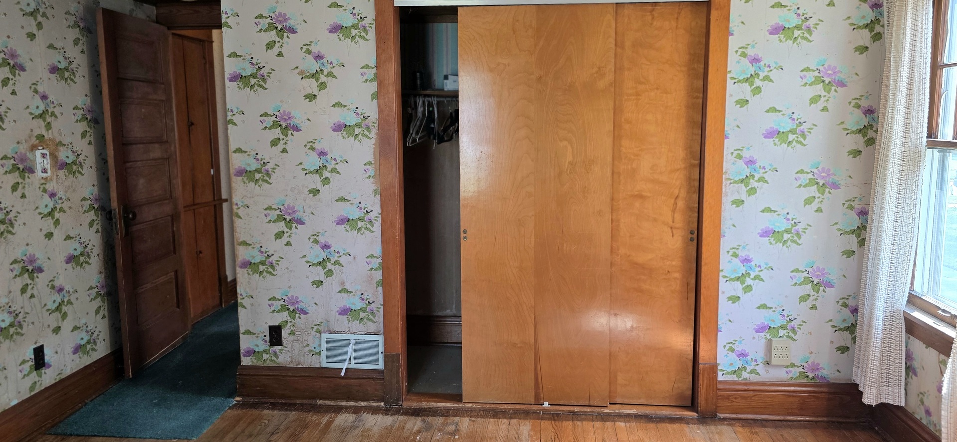 3438 Monroe Street Property Photo 14