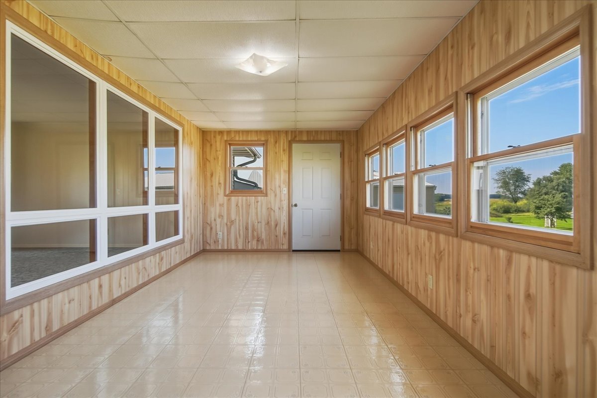 15661 Moline Road Property Photo 25