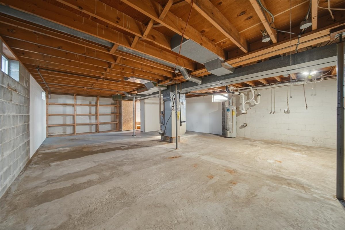 15661 Moline Road Property Photo 33