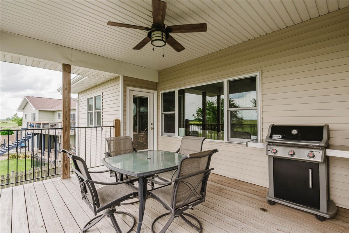 615 Prairie Meadows Drive Property Photo 13