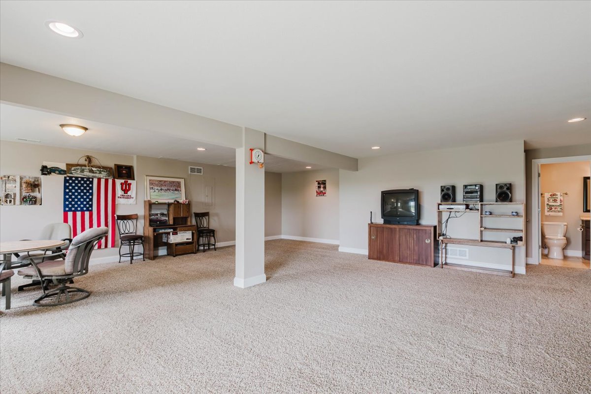 615 Prairie Meadows Drive Property Photo 23