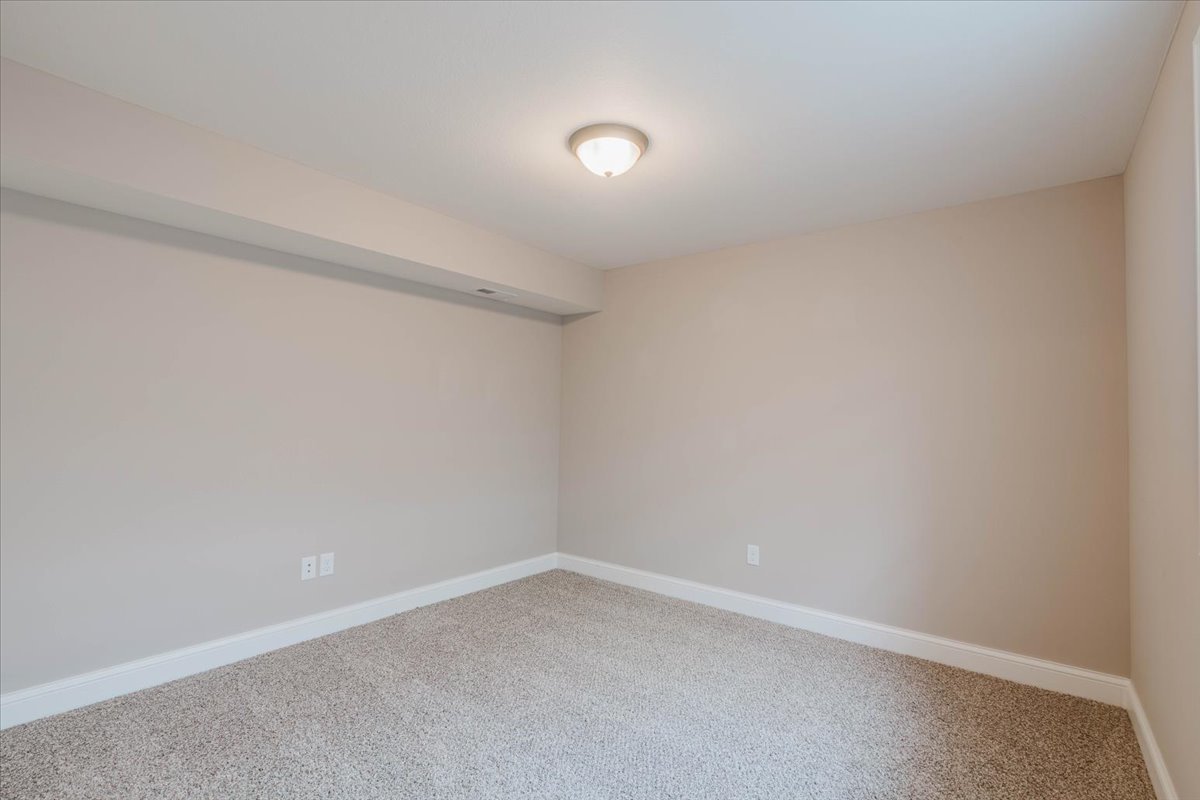 615 Prairie Meadows Drive Property Photo 29