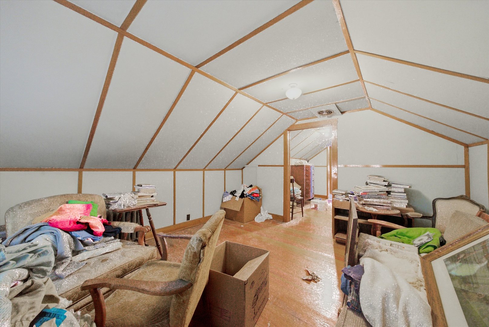 3811 N Francisco Avenue Property Photo 10