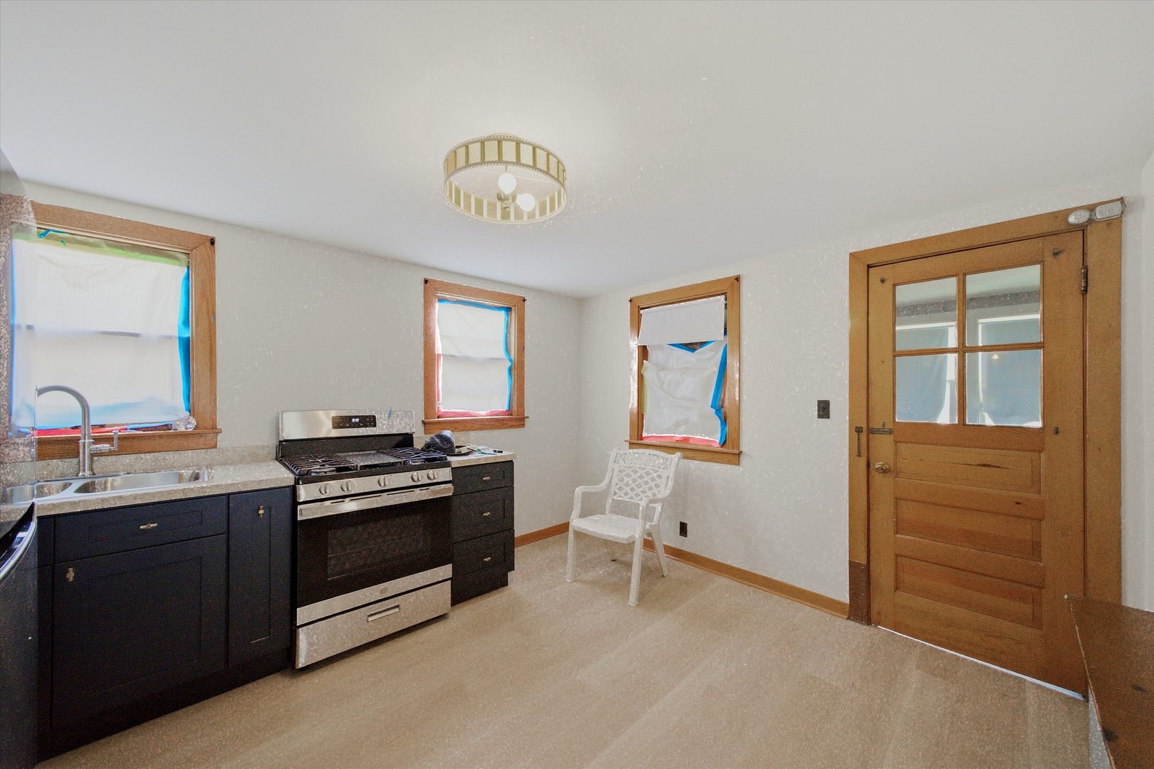 3811 N Francisco Avenue Property Photo 13