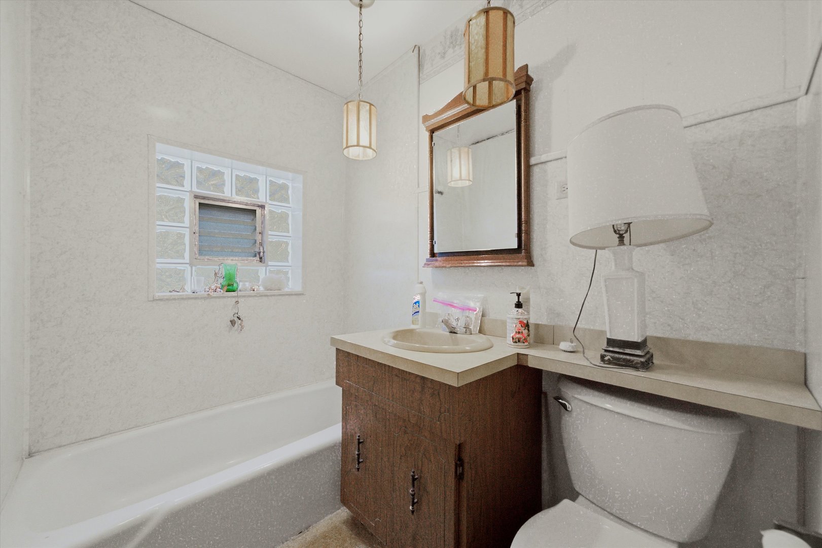 3811 N Francisco Avenue Property Photo 20