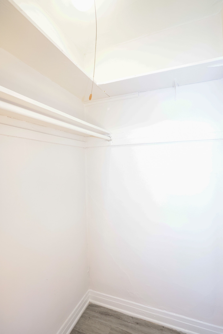 5419 S Harper Avenue 311 Property Photo 7