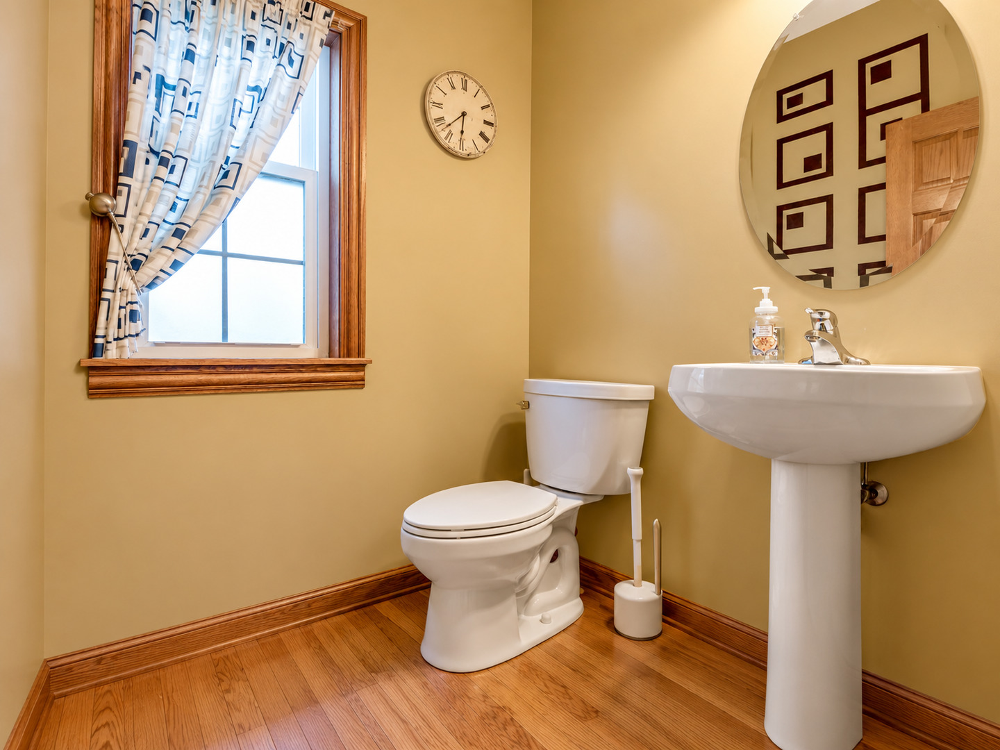 12758869 Property Photo 11