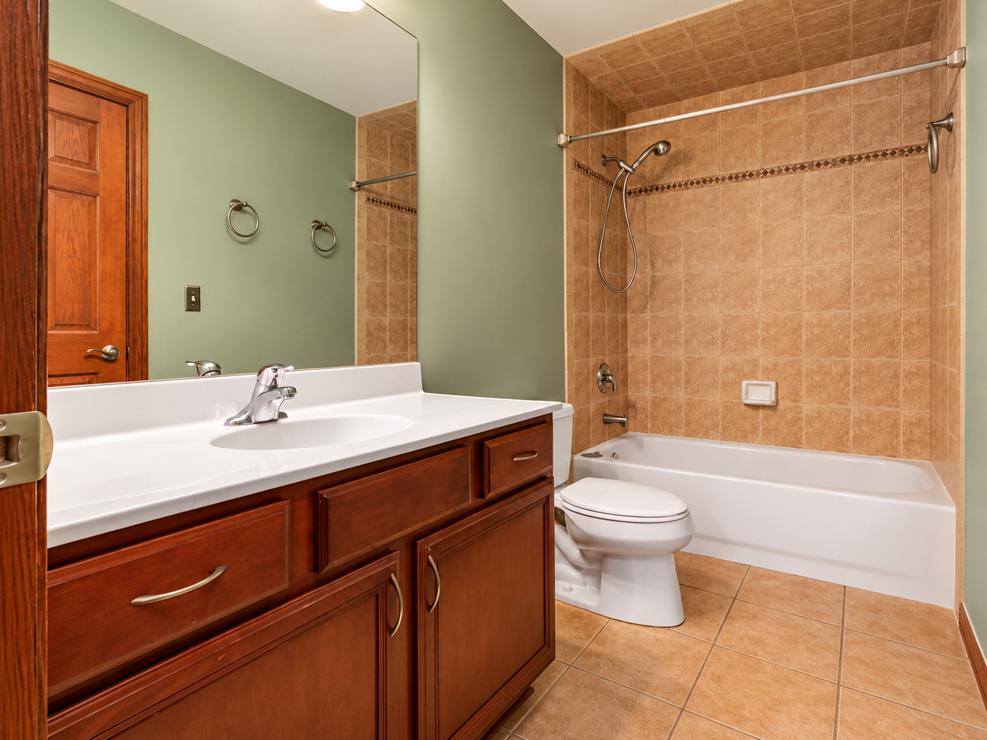12758869 Property Photo 16