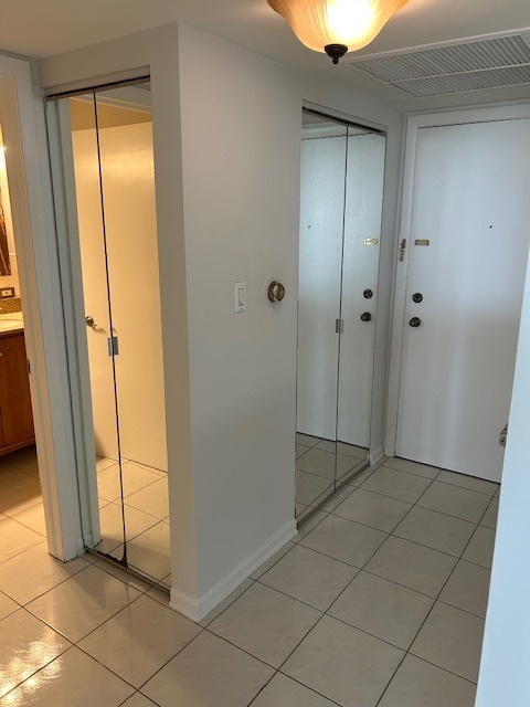 7234 W North Avenue 711 Property Photo 2