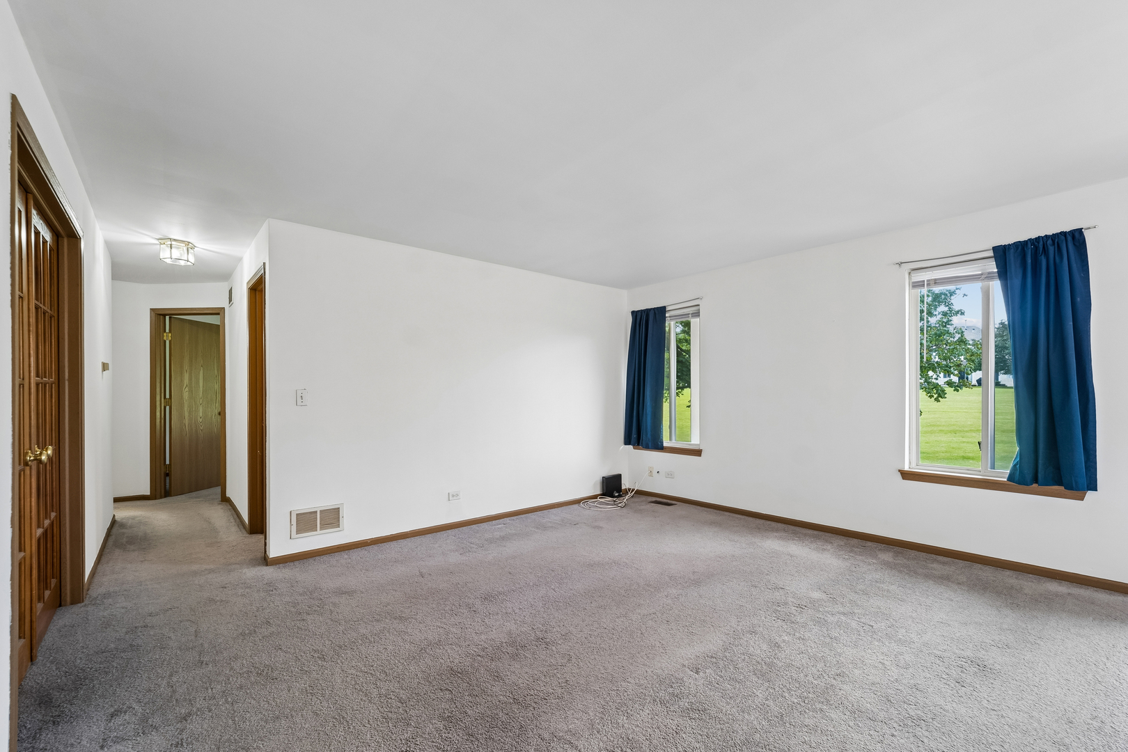 1446 Meadowsedge Lane Property Photo 9