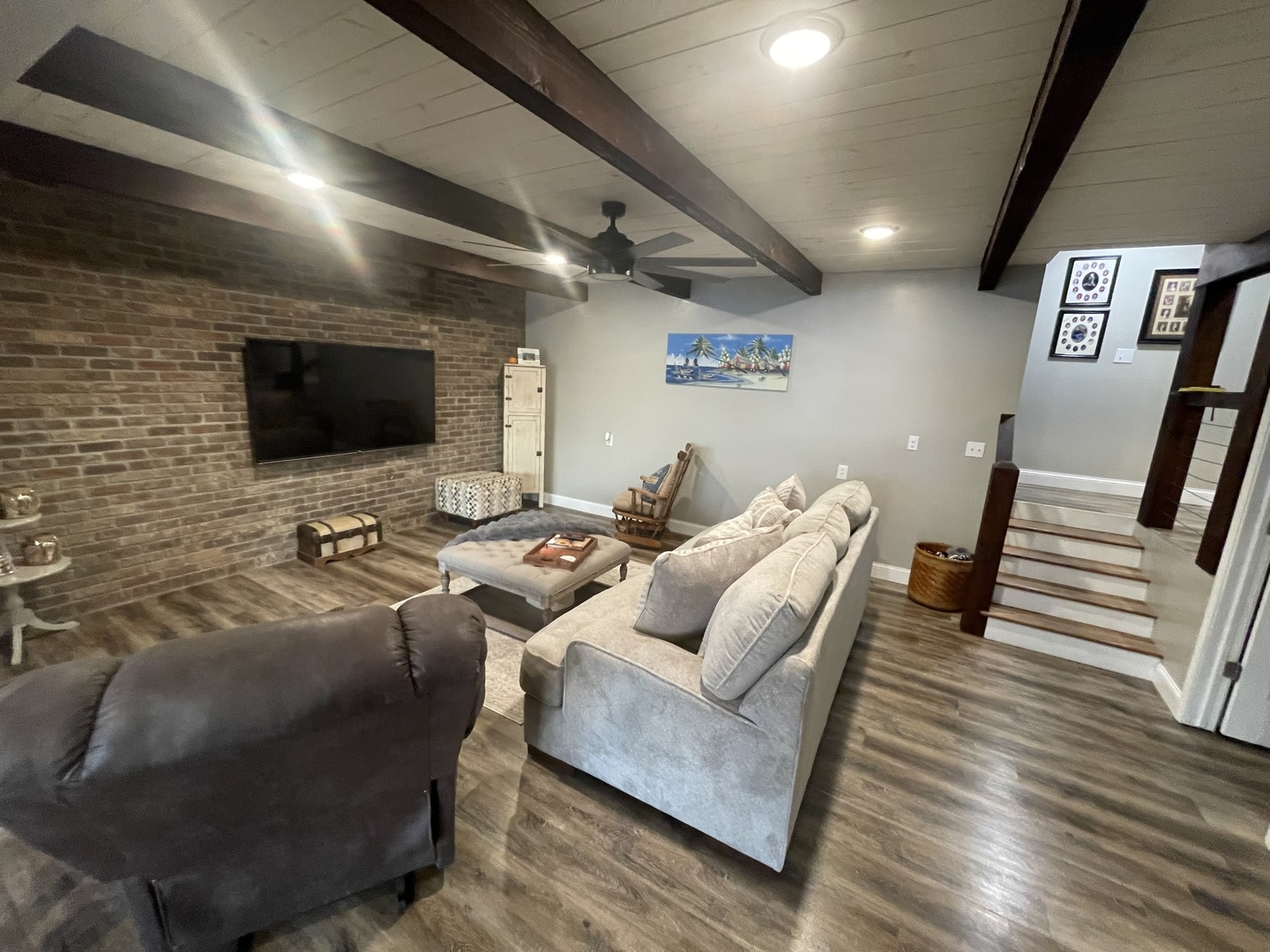 1045 Lakeshore Drive Property Photo 24