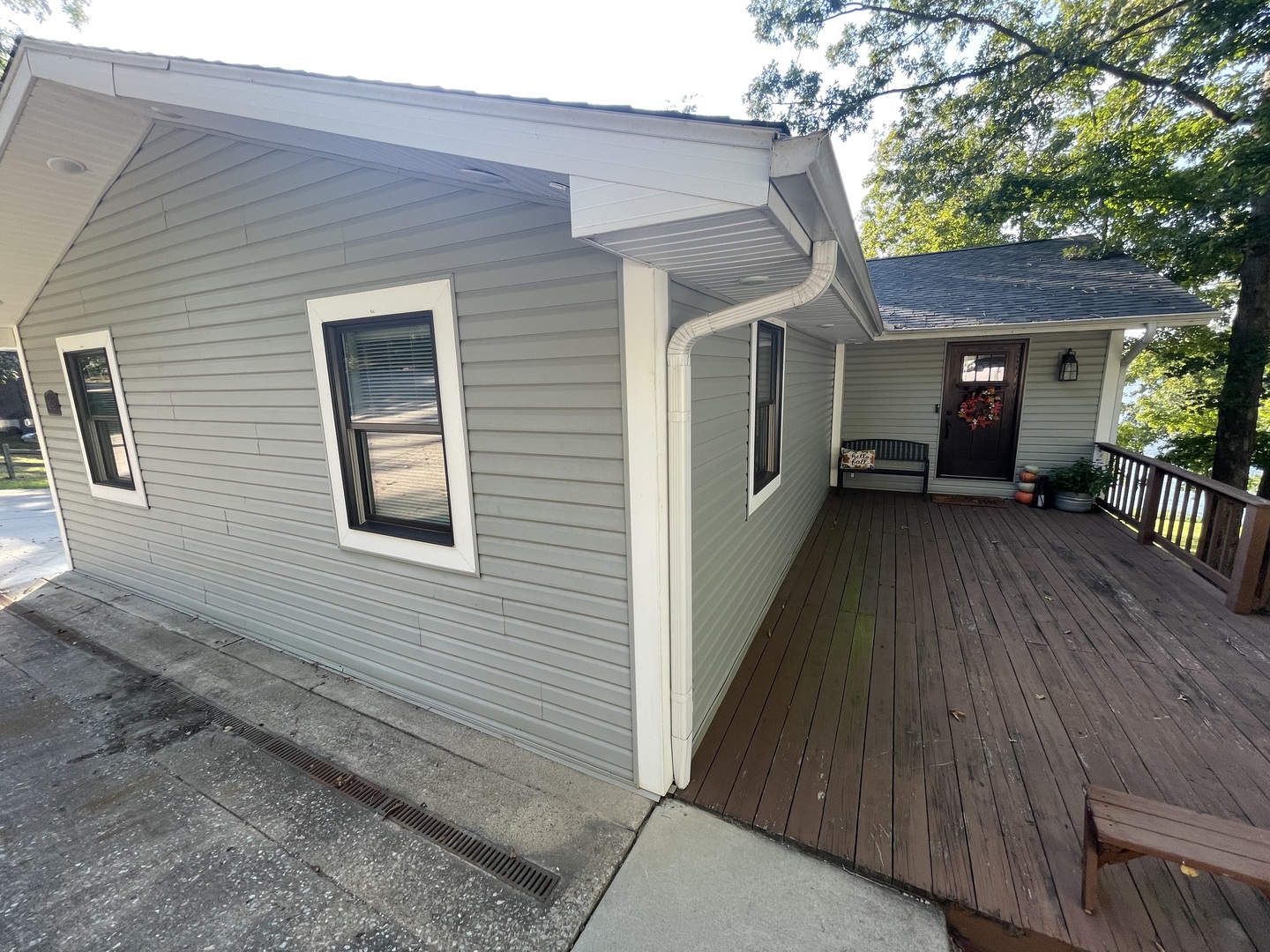 1045 Lakeshore Drive Property Photo 36