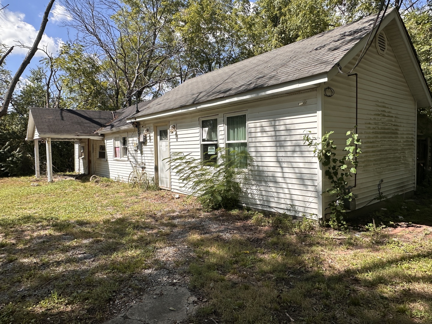 5809 Yung Road Property Photo 4