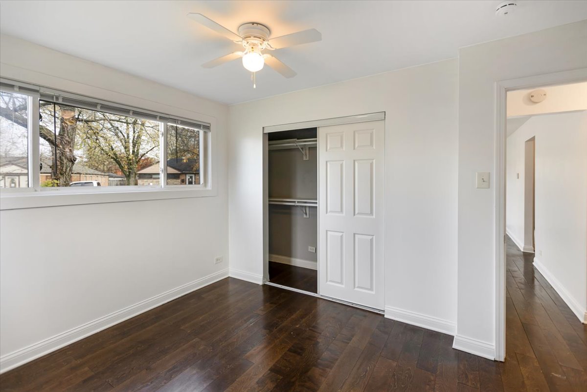 321 Onarga Street Property Photo 14