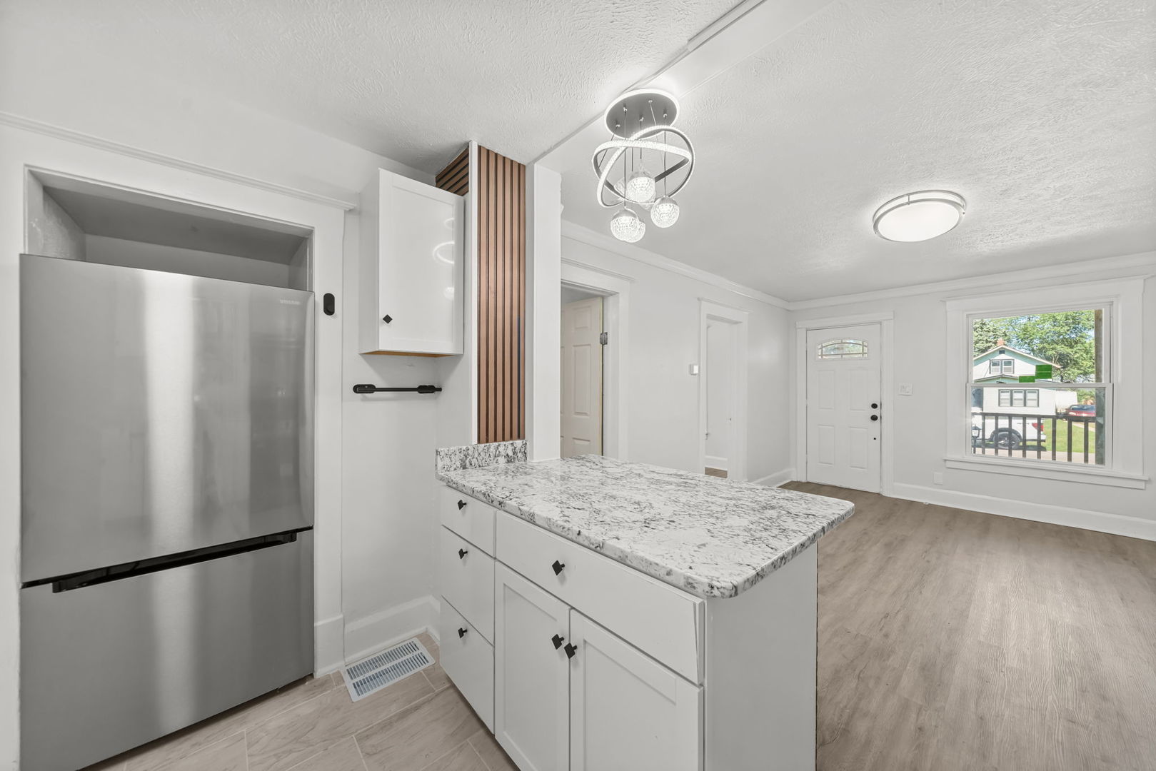 928 Lincoln Avenue Property Photo 15