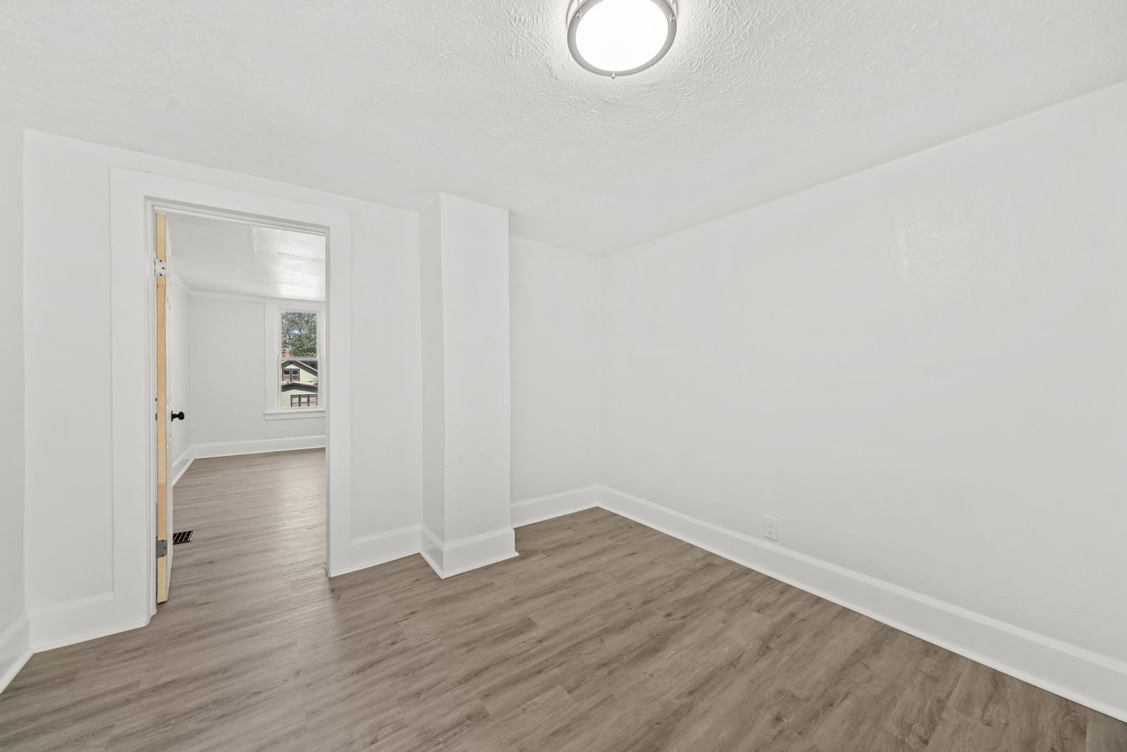 928 Lincoln Avenue Property Photo 24