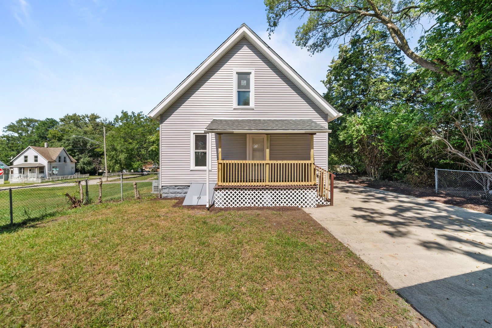 928 Lincoln Avenue Property Photo 32