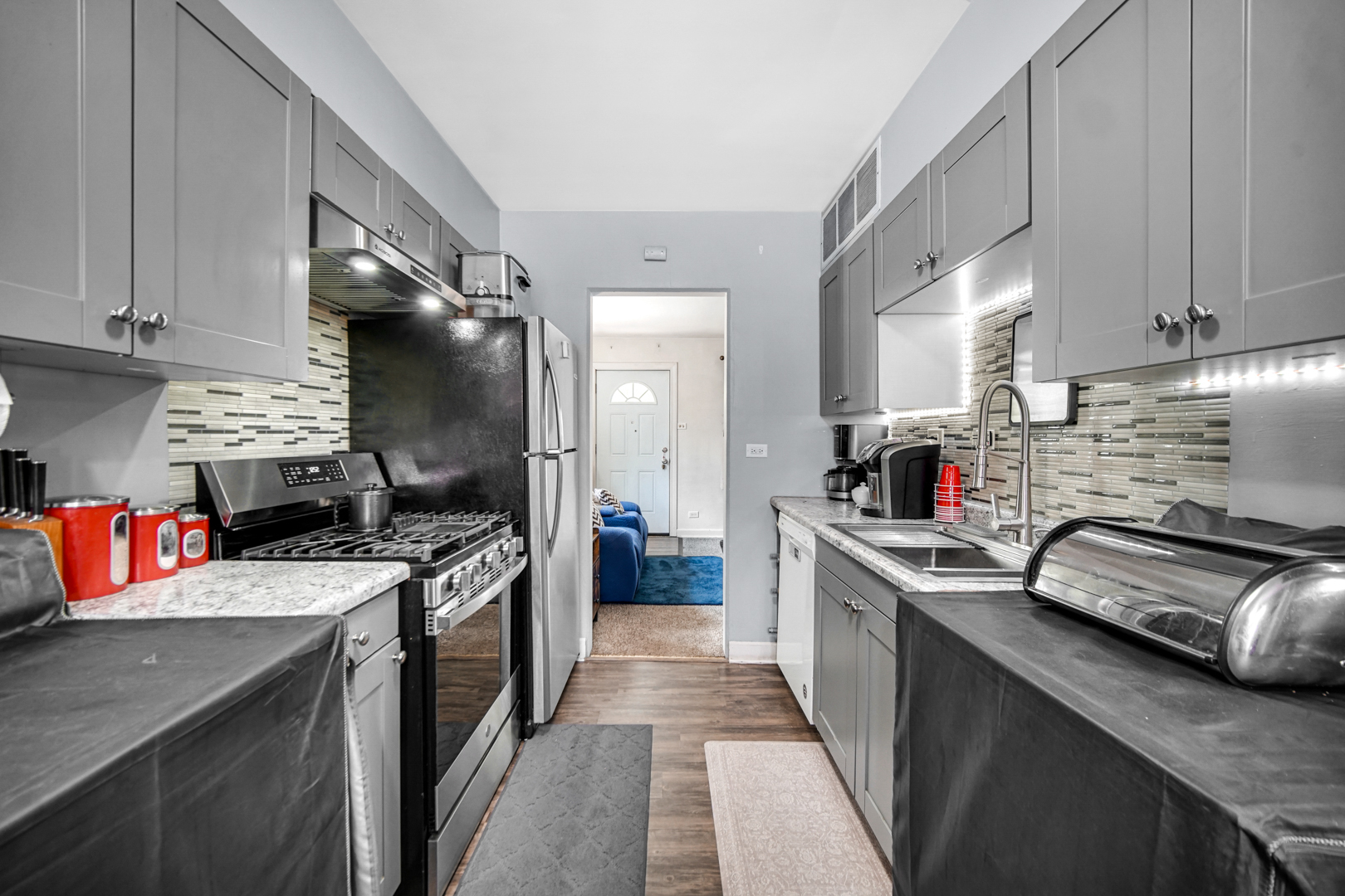 17233 Walter Street Property Photo 9