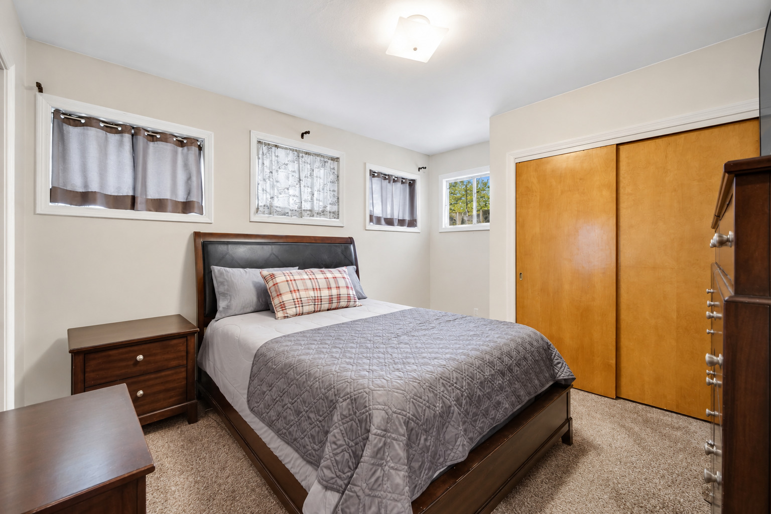 17233 Walter Street Property Photo 11