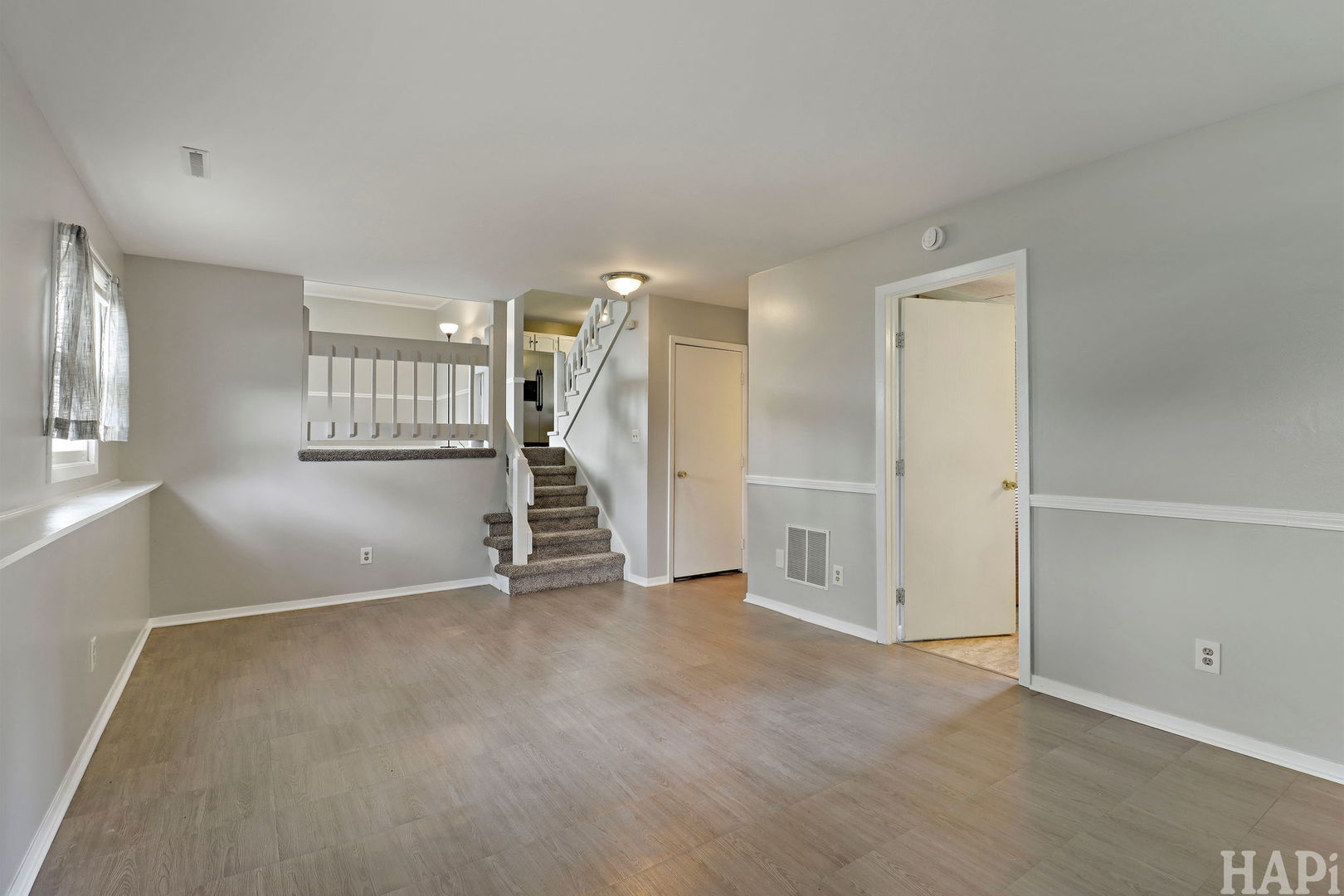 5014 W Greenbrier Drive Property Photo 14