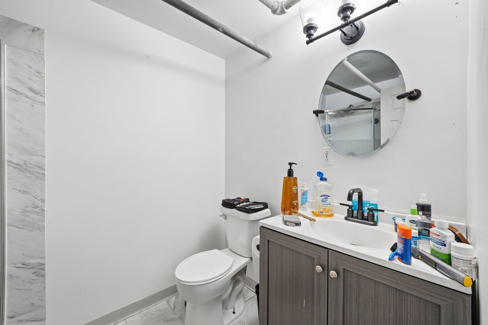 7806 S Cregier Avenue Property Photo 17