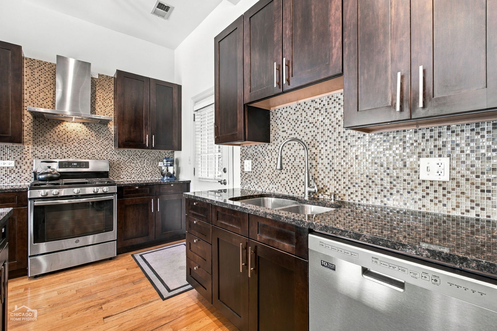 12758929 Property Photo 11