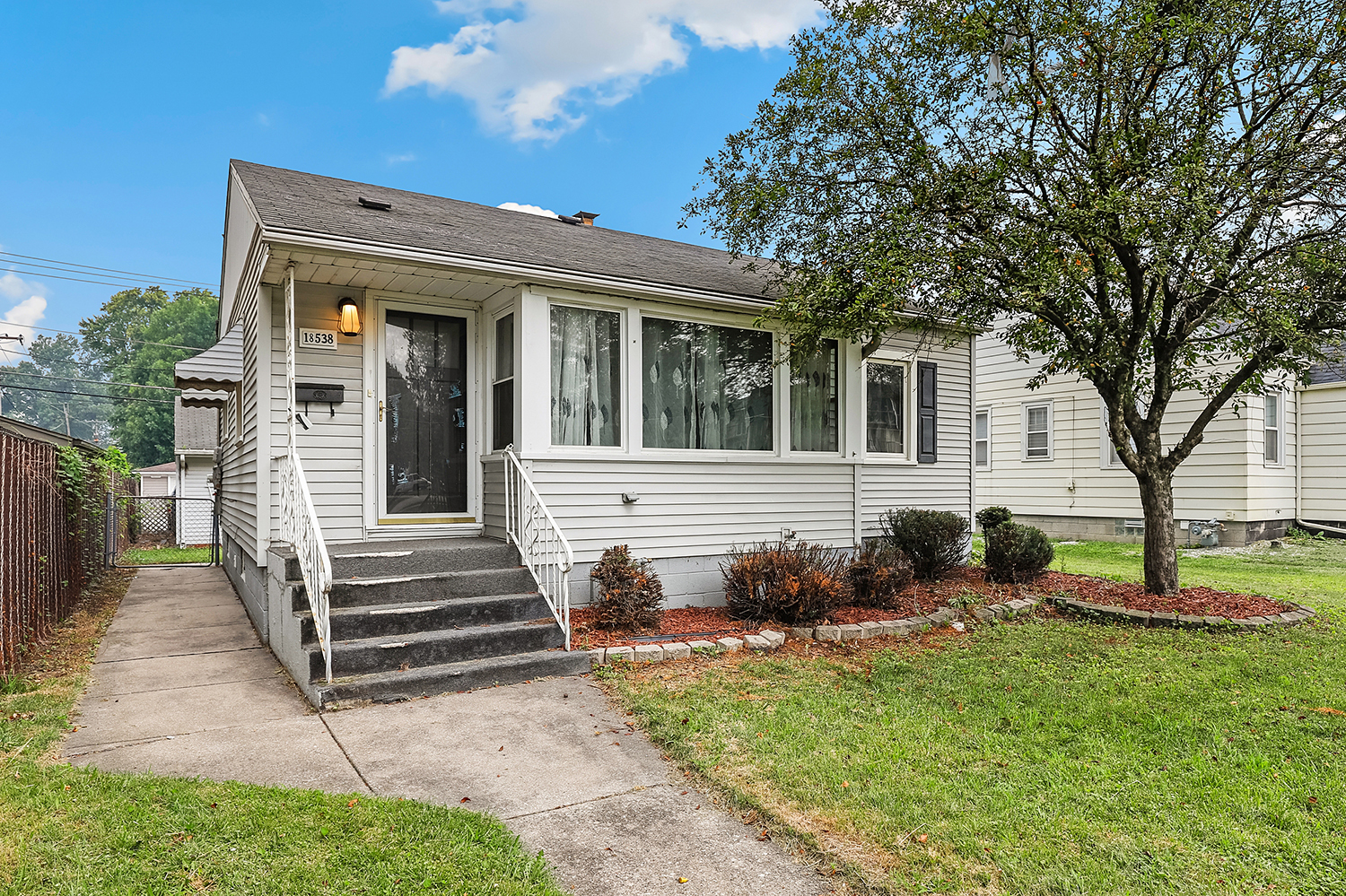 18538 Wentworth Avenue Property Photo 2