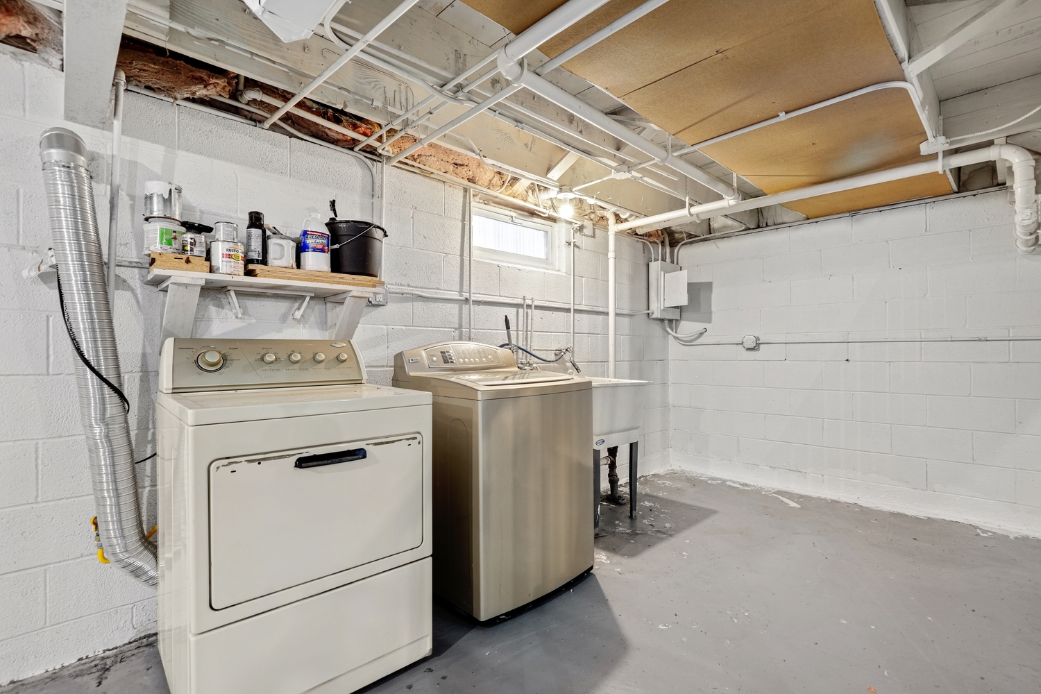 18538 Wentworth Avenue Property Photo 24