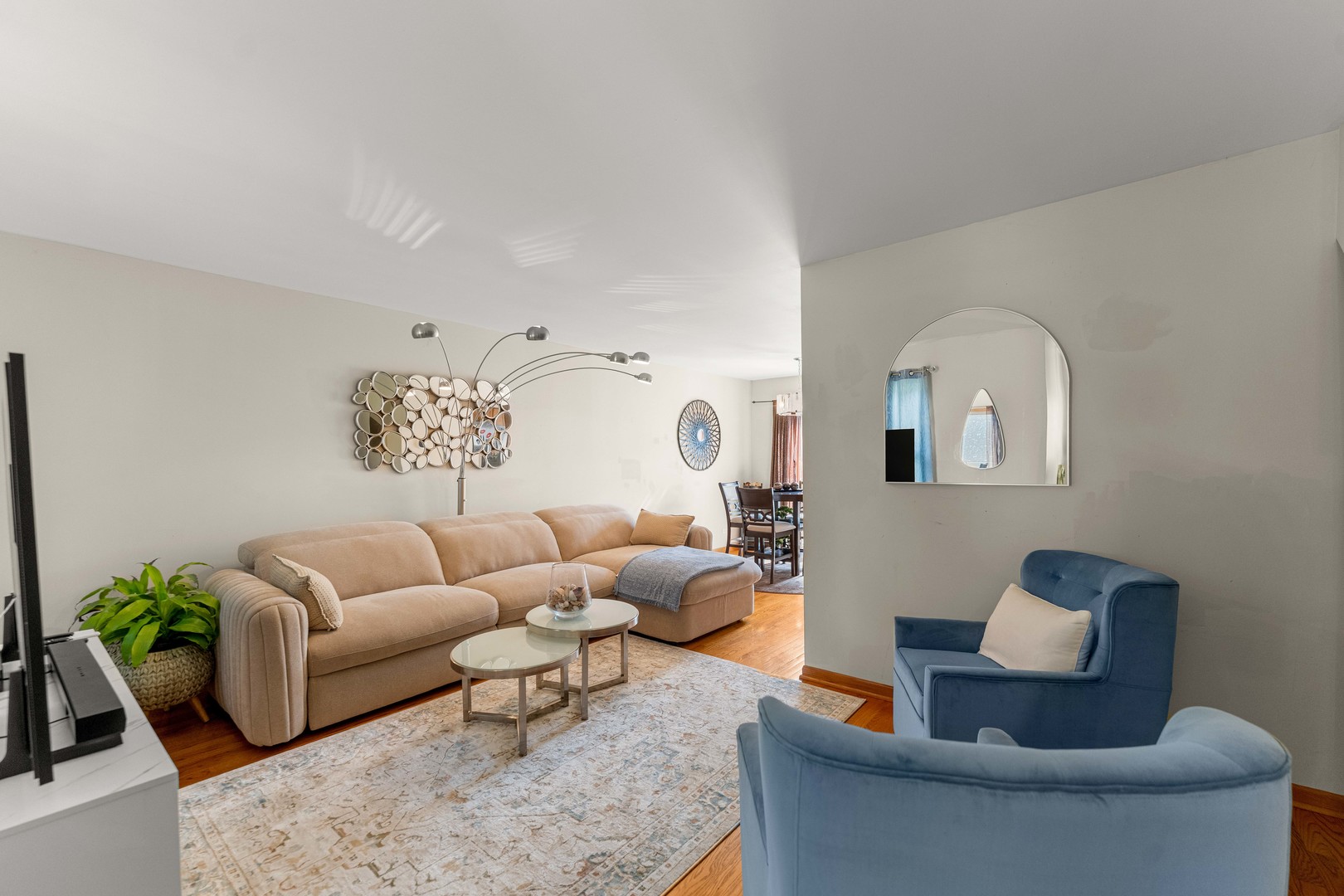 2881 N Augusta Drive Property Photo 4