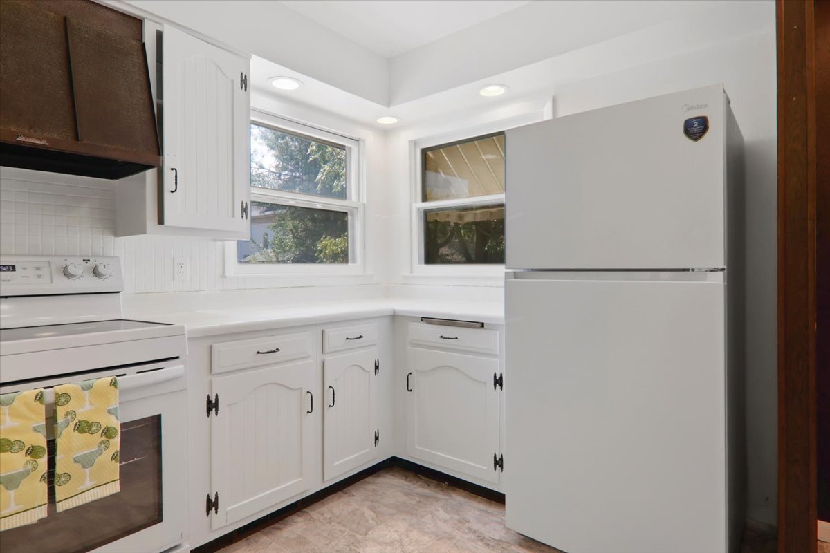 811 E Washington Street Property Photo 10