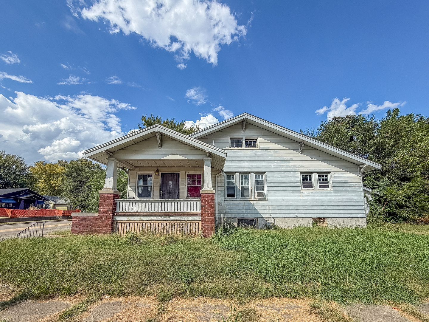 1504 N Monroe Street Property Photo 1