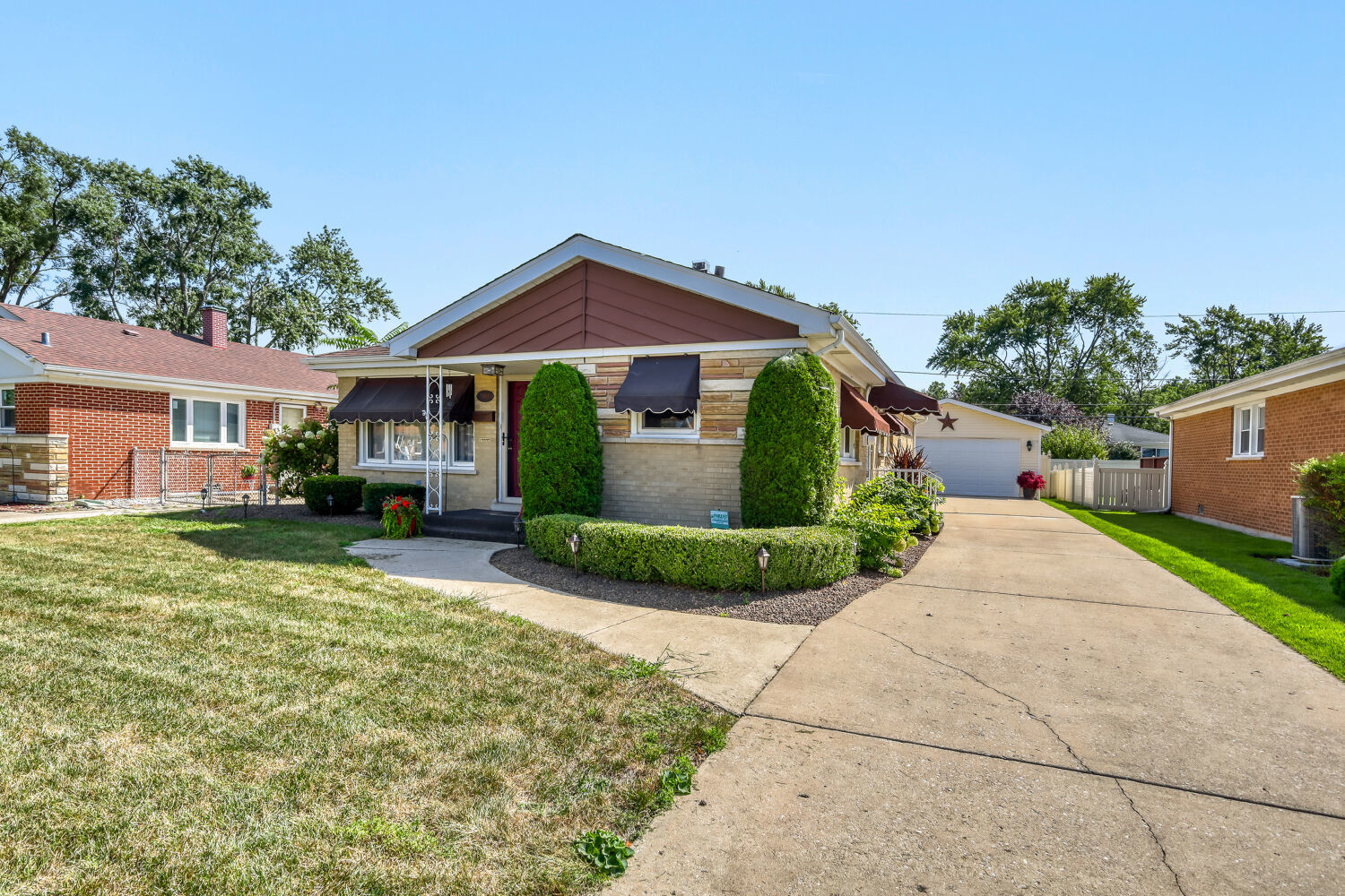 3903 153rd Street Property Photo 4