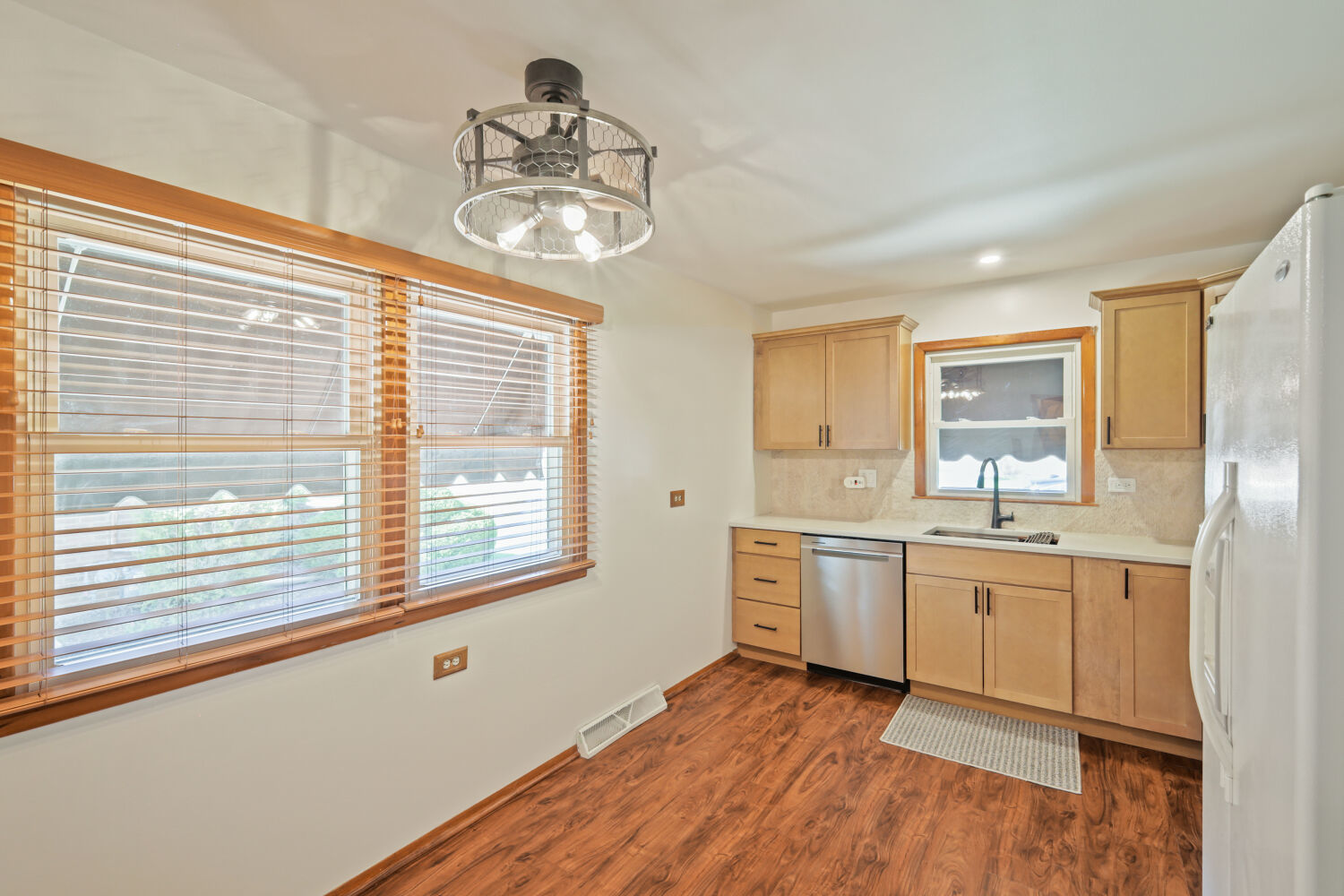 3903 153rd Street Property Photo 8