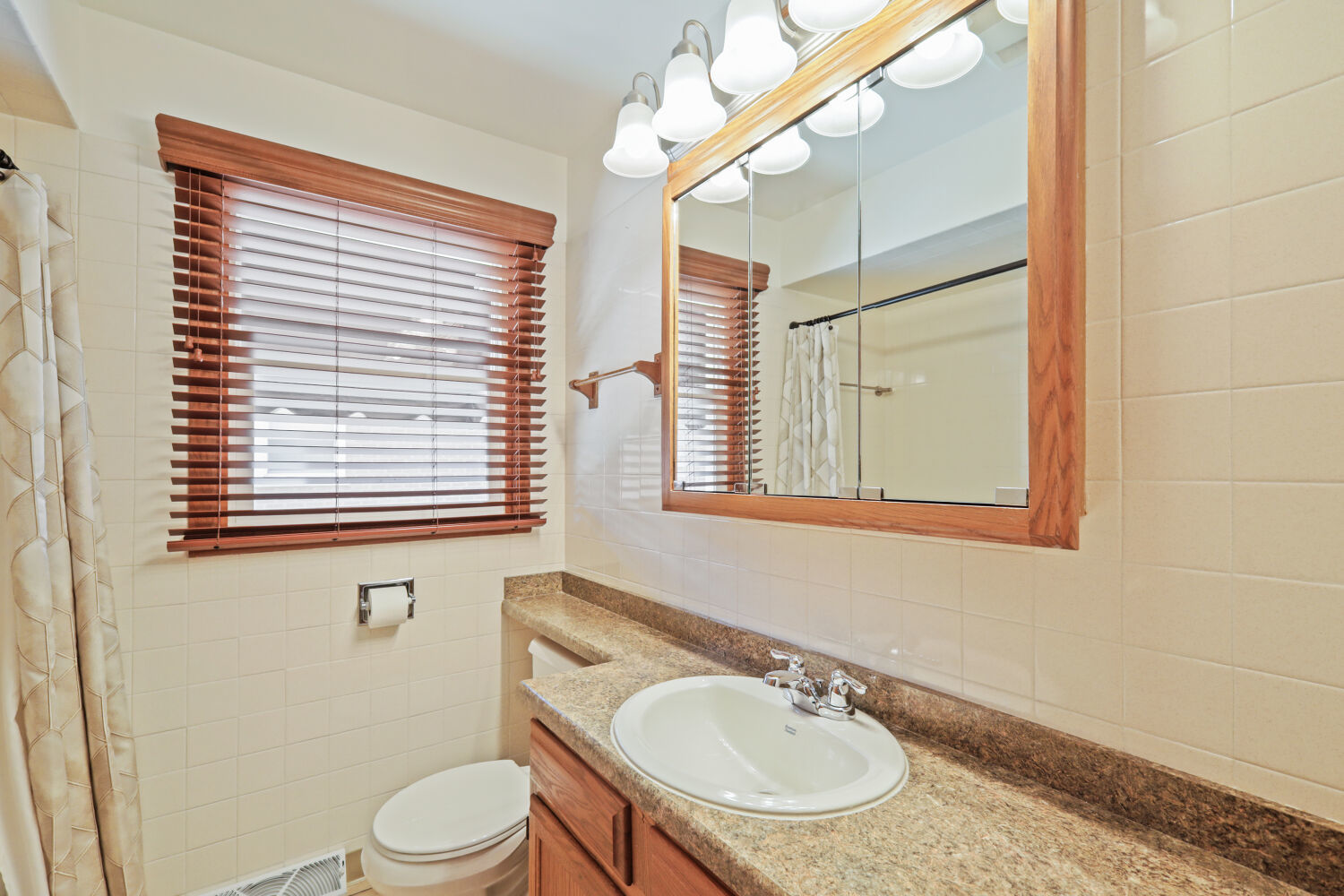 3903 153rd Street Property Photo 15