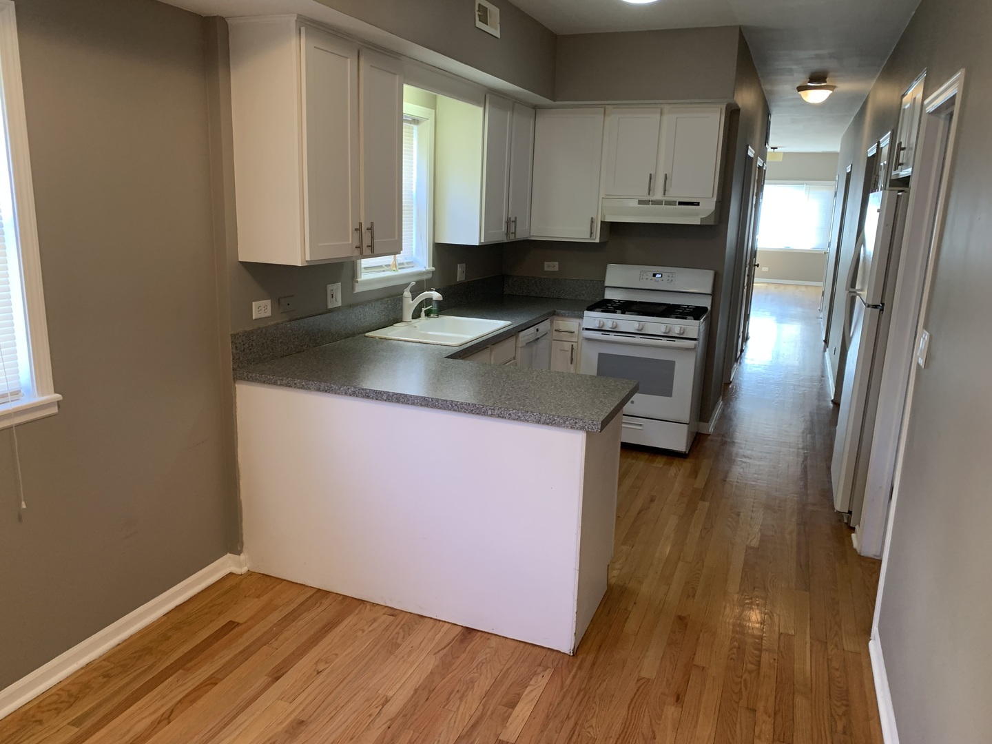 2316 W Diversey Avenue 2 Property Photo 3
