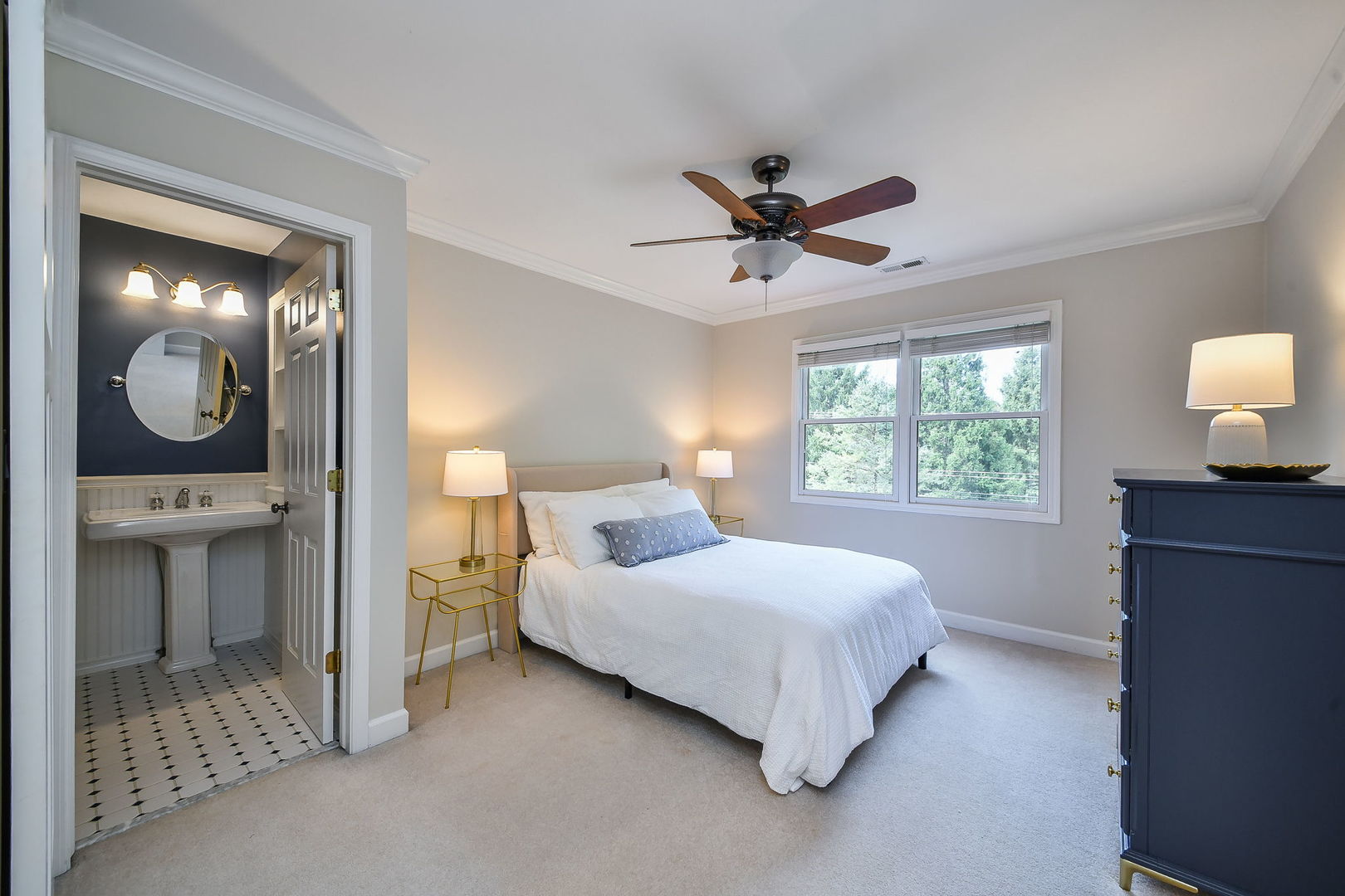 1028 Shady Lane Property Photo 43