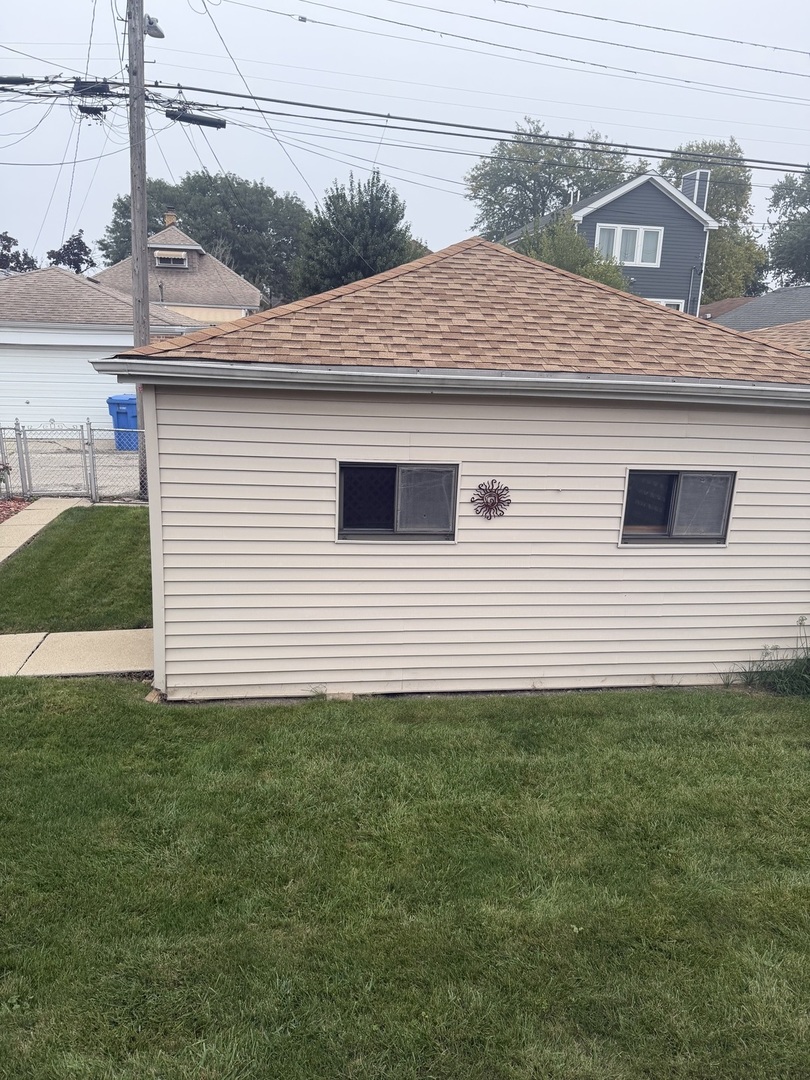 3849 N Nora Avenue Property Photo 15