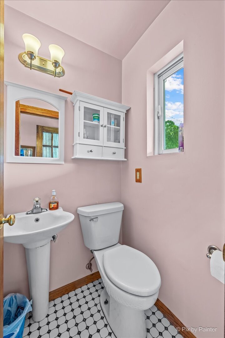 256 N Raynor Avenue Property Photo 24