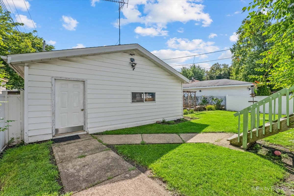256 N Raynor Avenue Property Photo 28